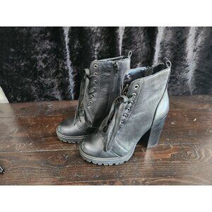 Steve Madden Laurie Black Leather Platform Combat Boot/Sz. 6.5M